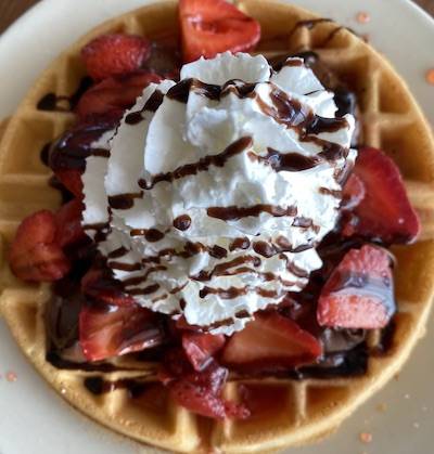 Waffle Iron | restaurant | Brewpoint Coffee, 124 W Park Ave, Elmhurst, IL 60126, USA | 6305891474 OR +1 630-589-1474