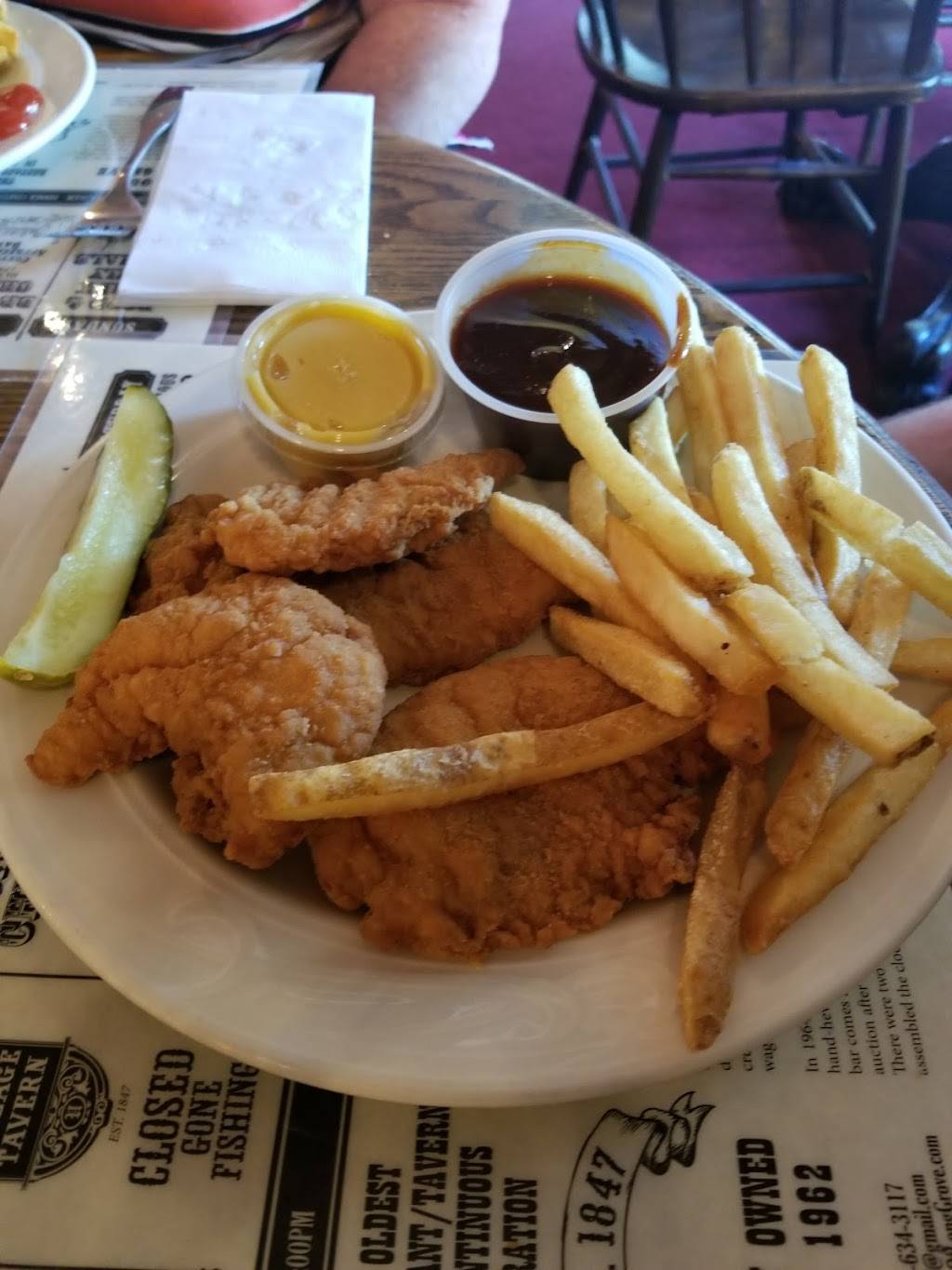 The Village Tavern | restaurant | 135 Old McHenry Rd, Long Grove, IL 60047, USA | 8476343117 OR +1 847-634-3117