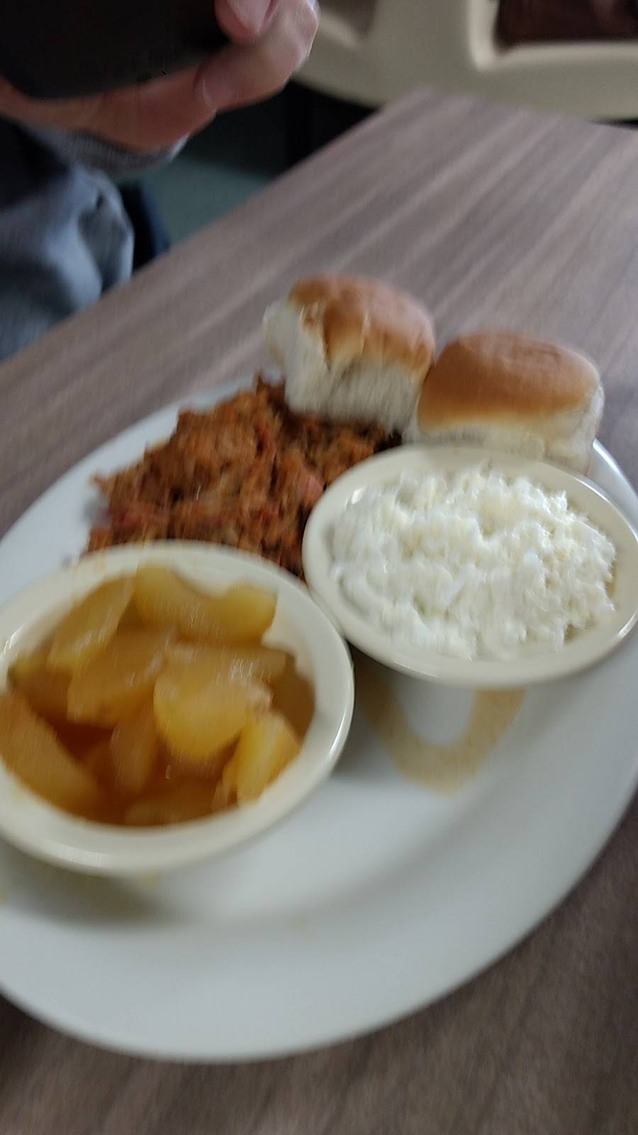 Country Diner | restaurant | 2429 US-221, Marion, NC 28752, USA | 8286524461 OR +1 828-652-4461