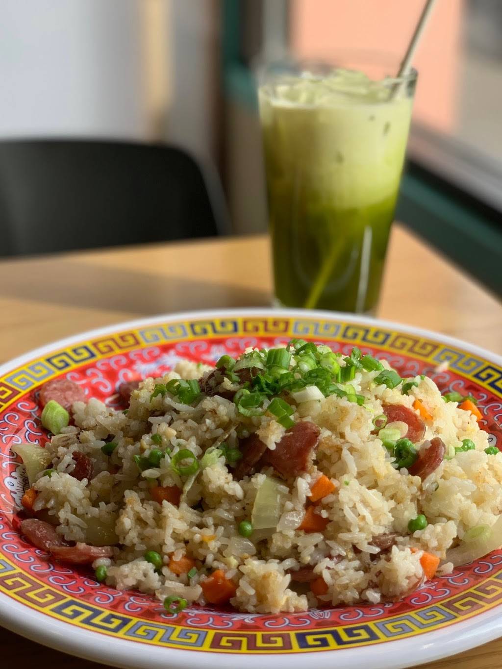 Lucky Lotus | restaurant | 2721 Ingersoll Ave, Des Moines, IA 50312, USA | 5152628488 OR +1 515-262-8488