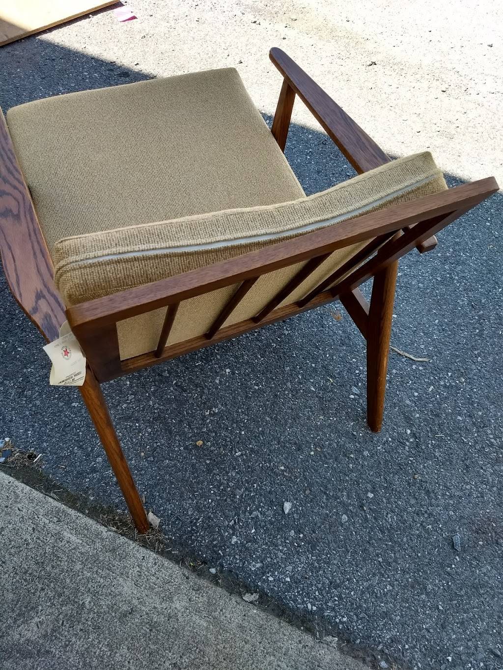 Subway Restaurants | restaurant | 9815 Main St Suite 105, Damascus, MD 20872, USA | 2403087227 OR +1 240-308-7227