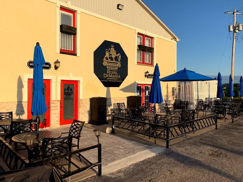 The Italian Jerk | restaurant | 4551 Cherry Ave, Beamsville, ON L0R 1B1, Canada | 9056515375 OR +1 905-651-5375