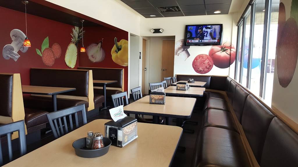 Vitos Pizza and Subs | restaurant | 3130 Central Ave, Toledo, OH 43606, USA | 4195371000 OR +1 419-537-1000