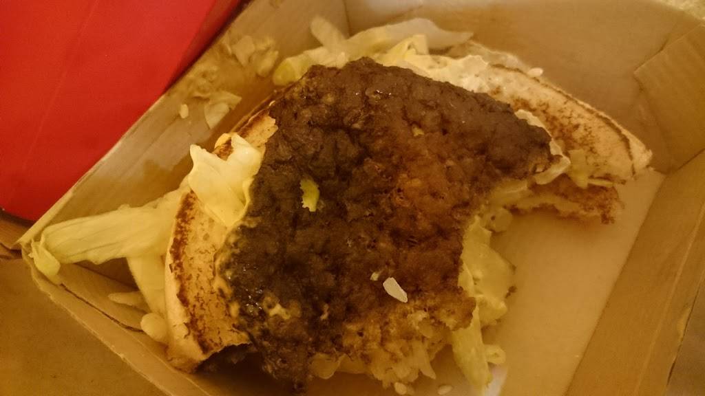 McDonalds | cafe | 4395 Walker Rd, Windsor, ON N8W 3T5, Canada | 5199721117 OR +1 519-972-1117