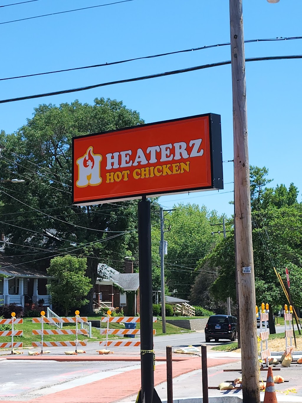Heaterz | restaurant | 1500 Main St, Alton, IL 62002, USA | 6186362500 OR +1 618-636-2500