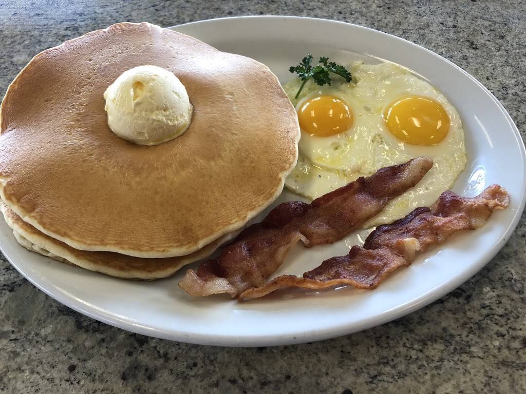 Jerry’s Cafe | restaurant | 15555 Main St, Hesperia, CA 92345, USA | 7609954167 OR +1 760-995-4167