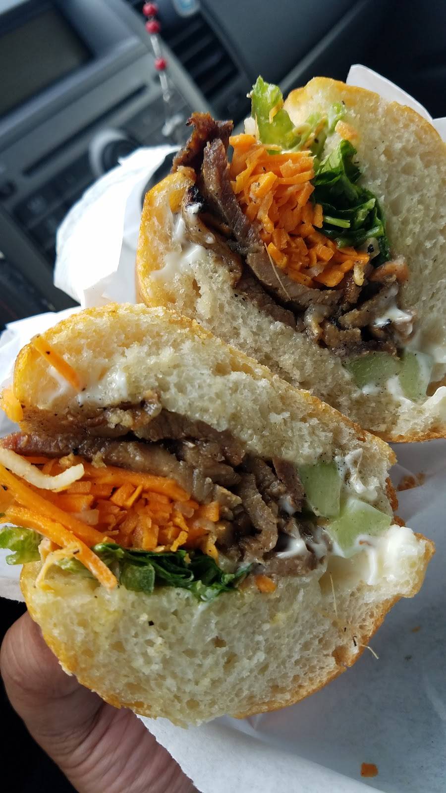 Dinosaurs | restaurant | 18 Boardman Pl, San Francisco, CA 94103, USA | 4157011421 OR +1 415-701-1421