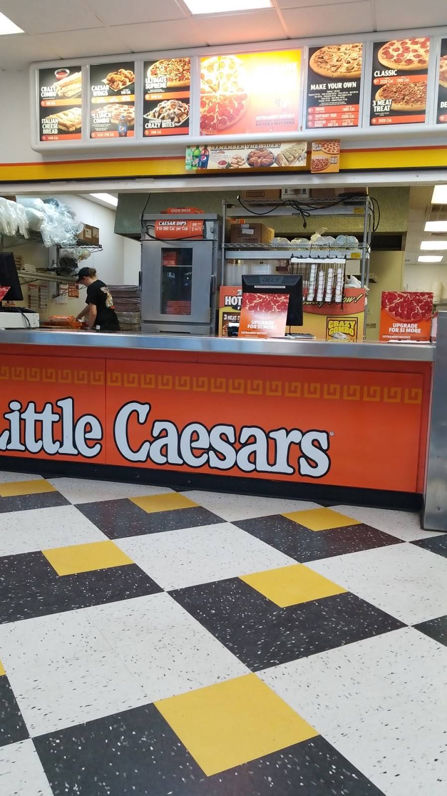 Little Caesars Pizza | meal takeaway | 286 Singing Oaks, Spring Branch, TX 78070, USA | 8304384977 OR +1 830-438-4977