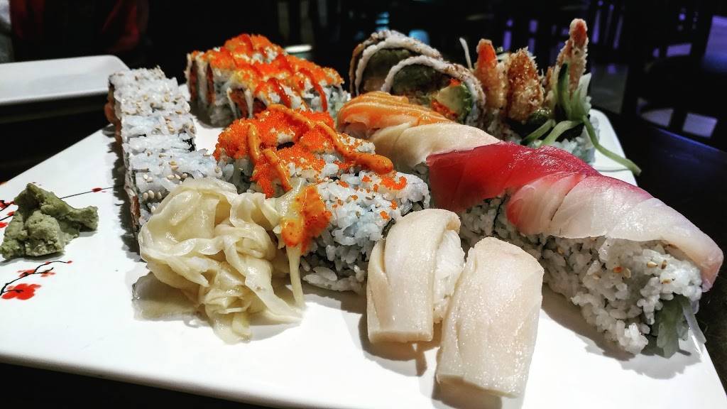 Sushi King | restaurant | 3065, 1030 E Algonquin Rd, Algonquin, IL 60102, USA | 2246787007 OR +1 224-678-7007