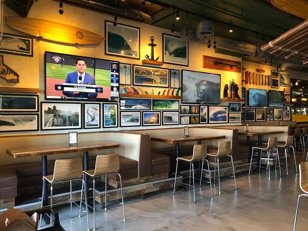 Watermans | restaurant | 22 Pier Ave, Hermosa Beach, CA 90254, USA | 3103724462 OR +1 310-372-4462