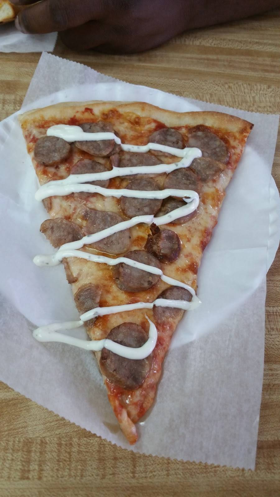 Mikes Pizza | restaurant | 905 Myrtle Ave, Brooklyn, NY 11206, USA | 7187825011 OR +1 718-782-5011