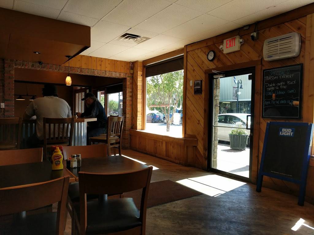 Cassidys Sports Grill | restaurant | 15 S Parish Ave, Johnstown, CO 80534, USA | 9705877744 OR +1 970-587-7744