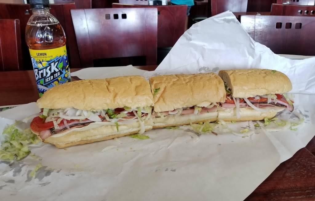 Lock Stock & Barrel | restaurant | 78 E Shenango St, Sharpsville, PA 16150, USA | 7249625503 OR +1 724-962-5503