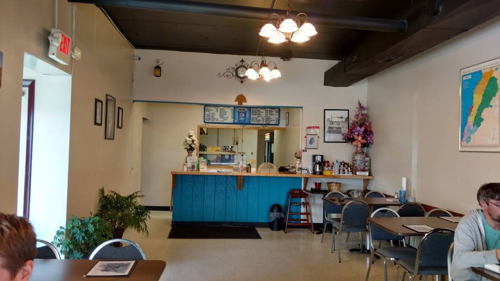 Haddads Restaurant | restaurant | 7805 N University St, Peoria, IL 61614, USA | 3099664296 OR +1 309-966-4296