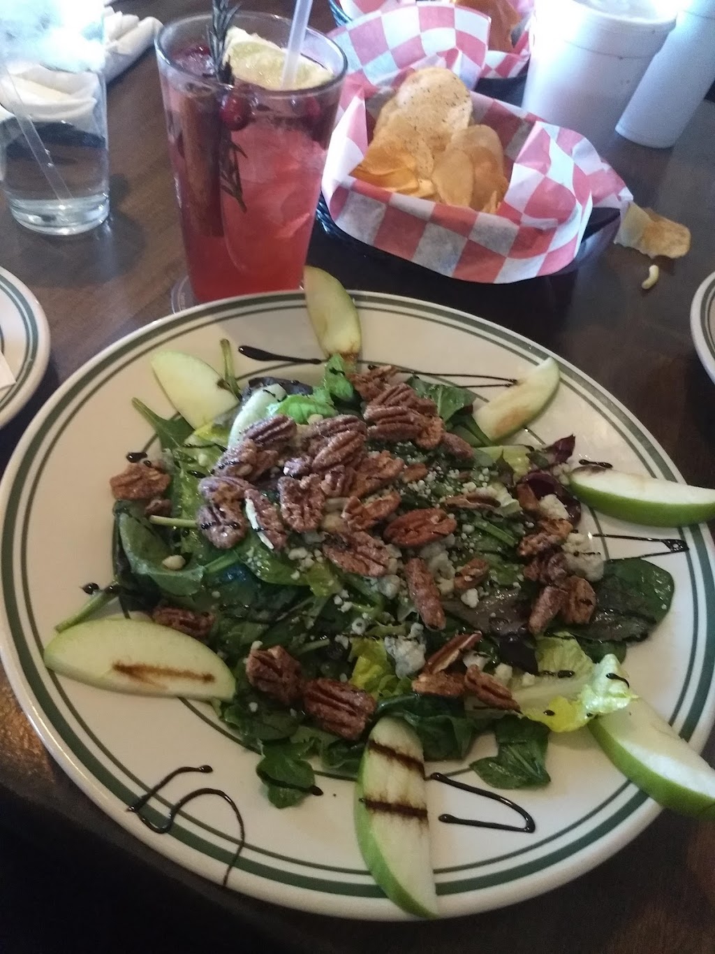 Bennigans | restaurant | 1033 W Wilson St, Borger, TX 79007, USA | 8062736300 OR +1 806-273-6300