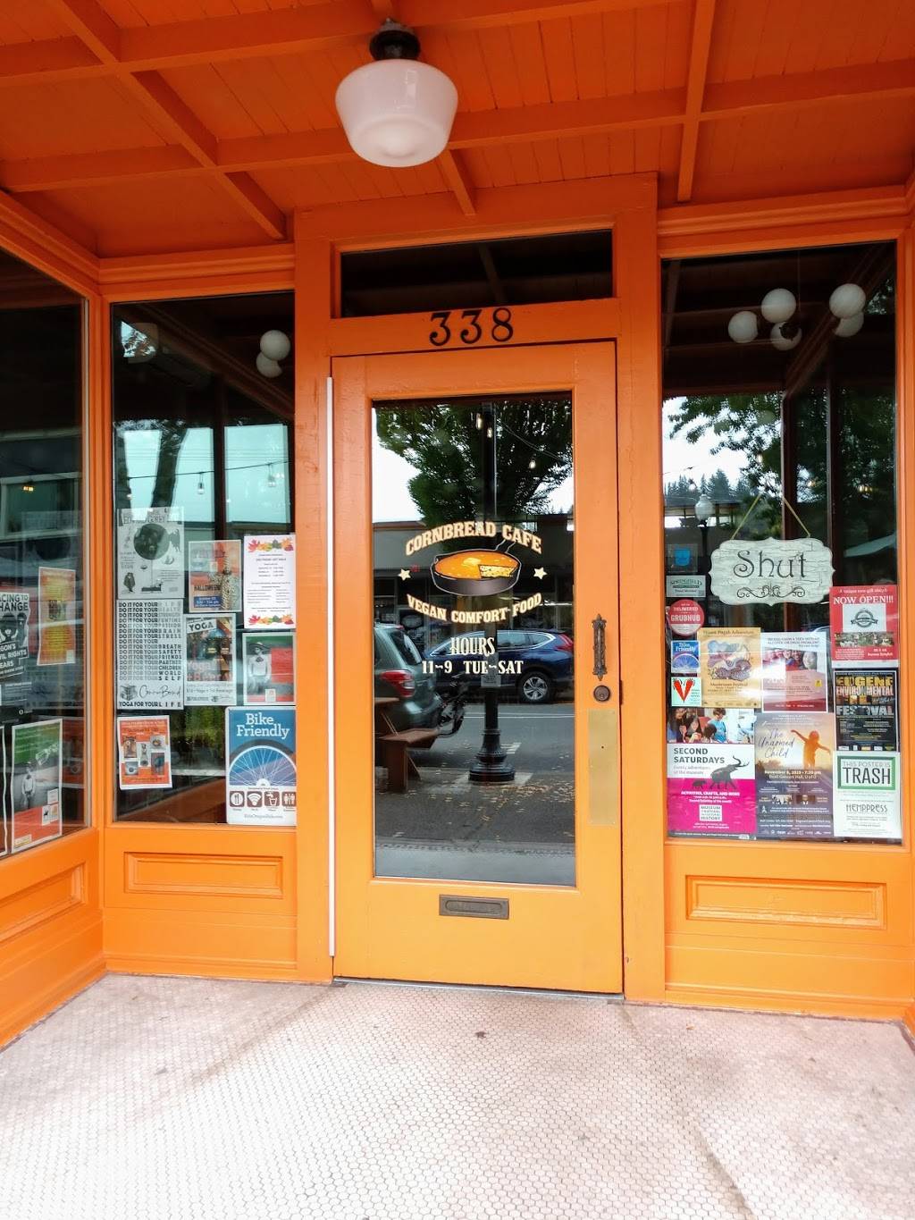 Cornbread Cafe Springfield | restaurant | 338 Main St, Springfield, OR 97477, USA | 5416506672 OR +1 541-650-6672