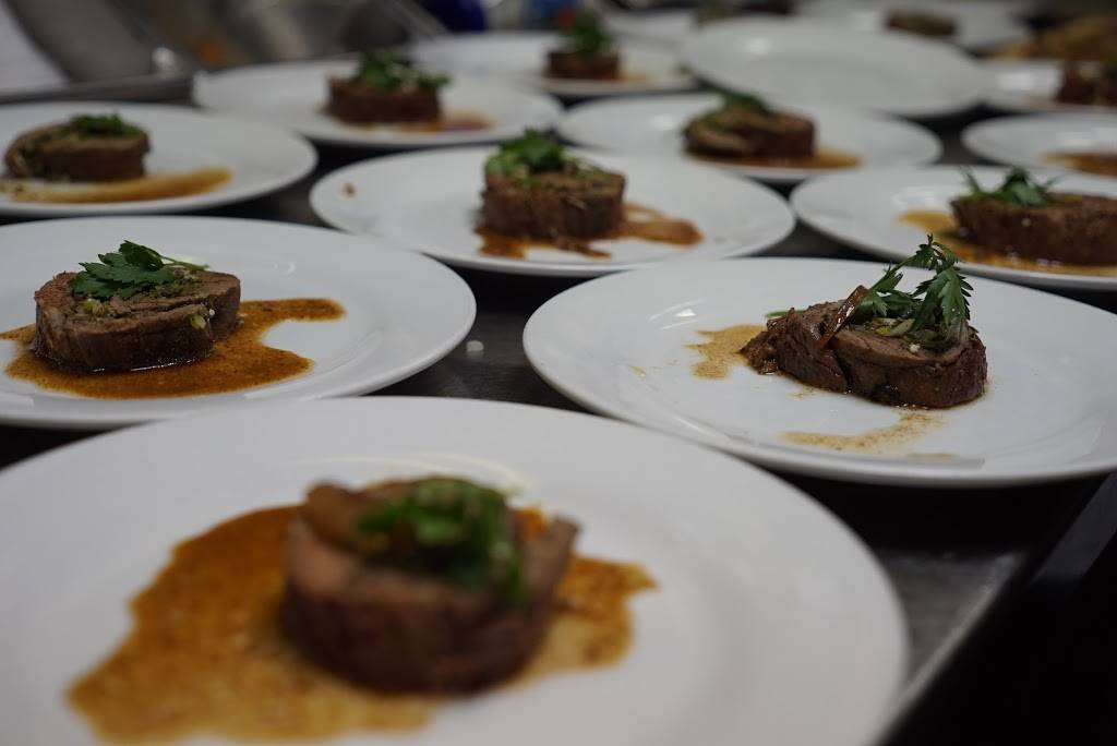 The Suite Bar & Grill | restaurant | 5300 Sidney Simons Blvd, Columbus, GA 31904, USA | 7628211209 OR +1 762-821-1209