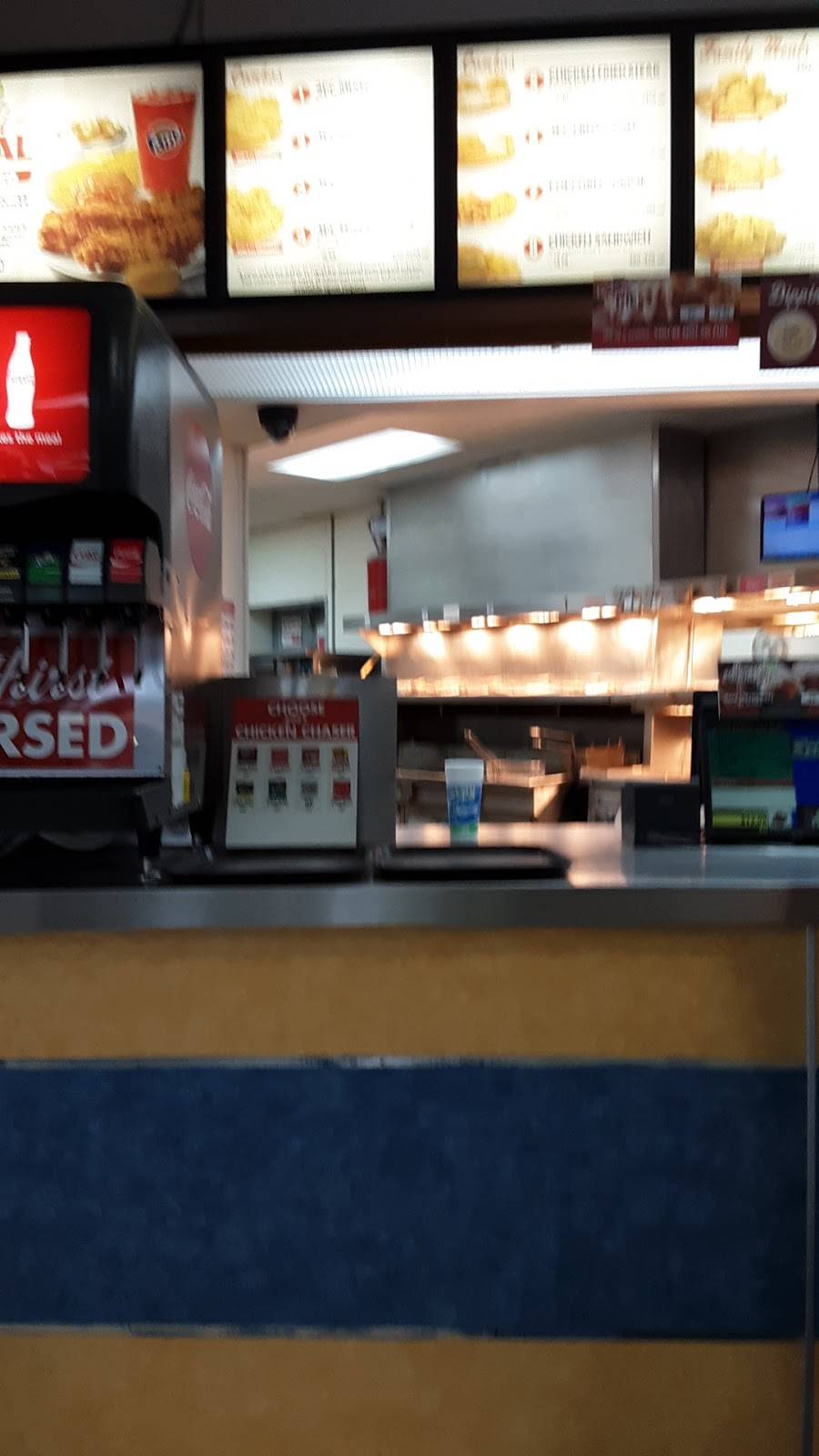 Churchs Chicken | restaurant | 2560 TX-71, Columbus, TX 78934, USA | 9797326356 OR +1 979-732-6356