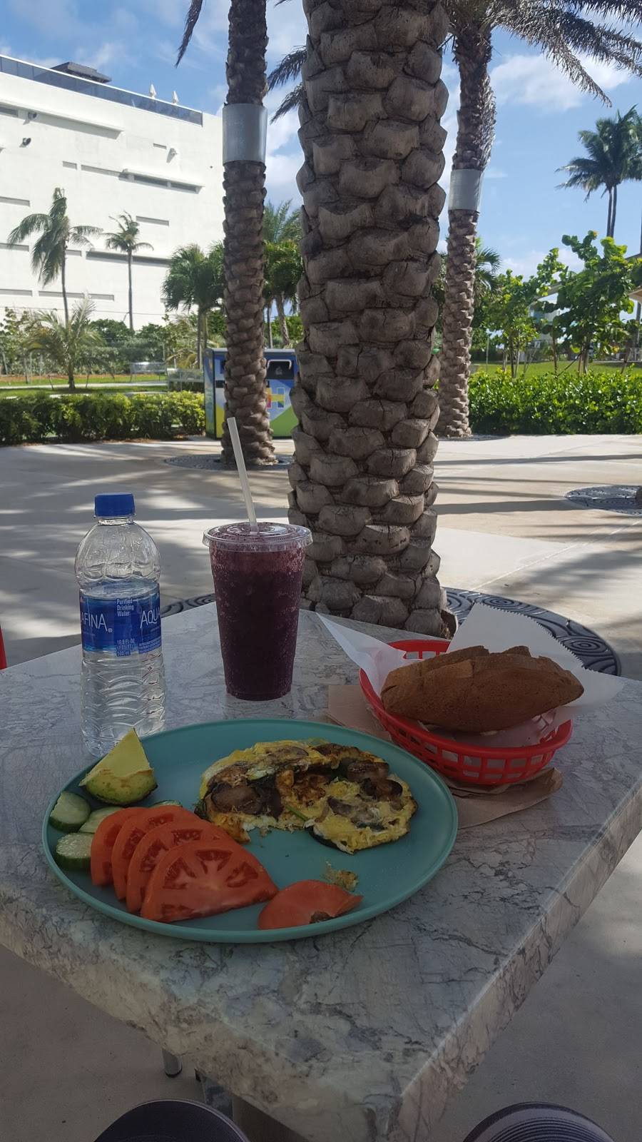 Cafe Cita On The Beach | restaurant | 1870 S Ocean Dr, Hallandale Beach, FL 33009, USA | 7542097002 OR +1 754-209-7002