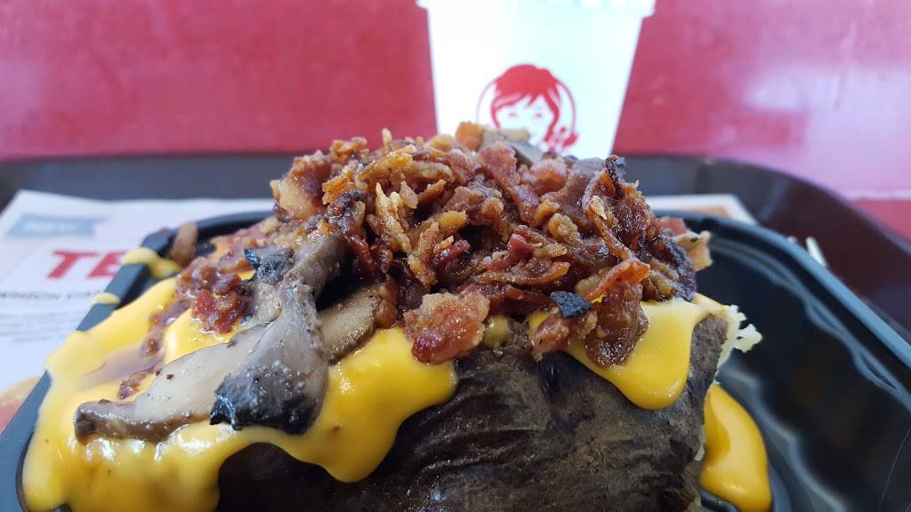 Wendys | restaurant | 1602 Shore Pkwy, Brooklyn, NY 11214, USA | 7183445111 OR +1 718-344-5111