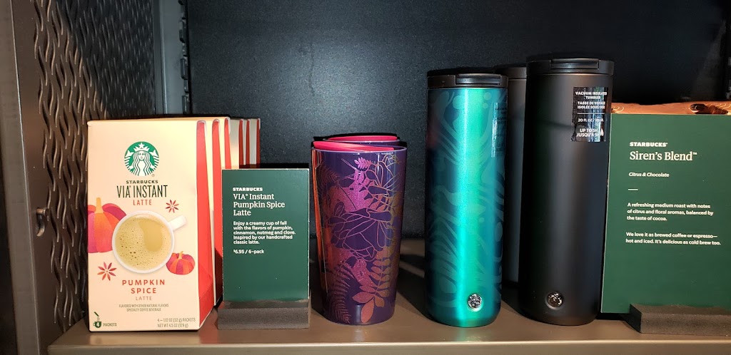 Starbucks | cafe | 6603 S Dixie Hwy, Miami, FL 33143, USA | 3056633228 OR +1 305-663-3228