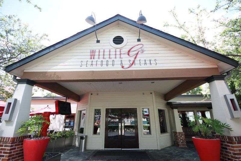 Willie Gs Seafood | restaurant | 1640 W Loop S, Houston, TX 77027, USA | 7138407190 OR +1 713-840-7190
