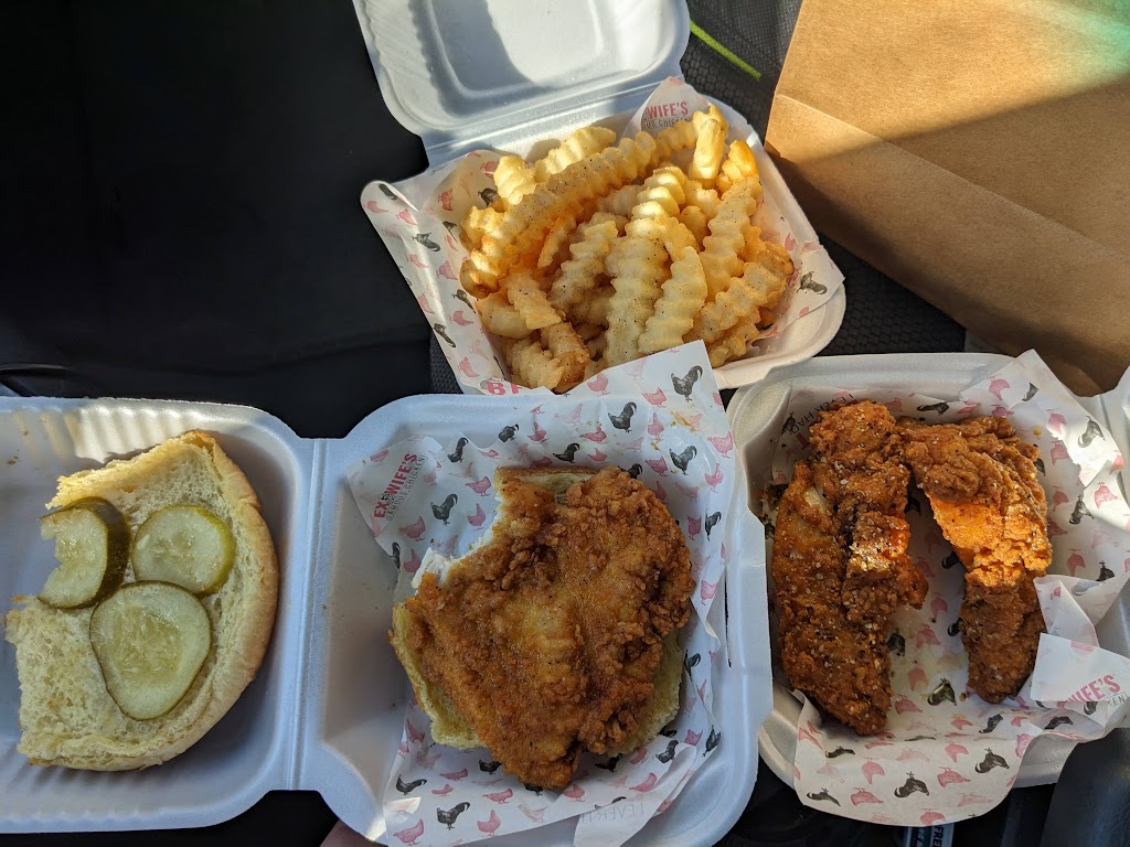 Ex-Wifes Famous Chicken | restaurant | 32187 Van Dyke Ave, Warren, MI 48093, USA | 5869999885 OR +1 586-999-9885