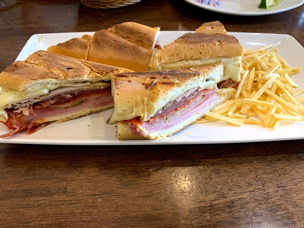 Islas Canarias Restaurant | restaurant | 13695 SW 26th St, Miami, FL 33175, USA | 3055596666 OR +1 305-559-6666