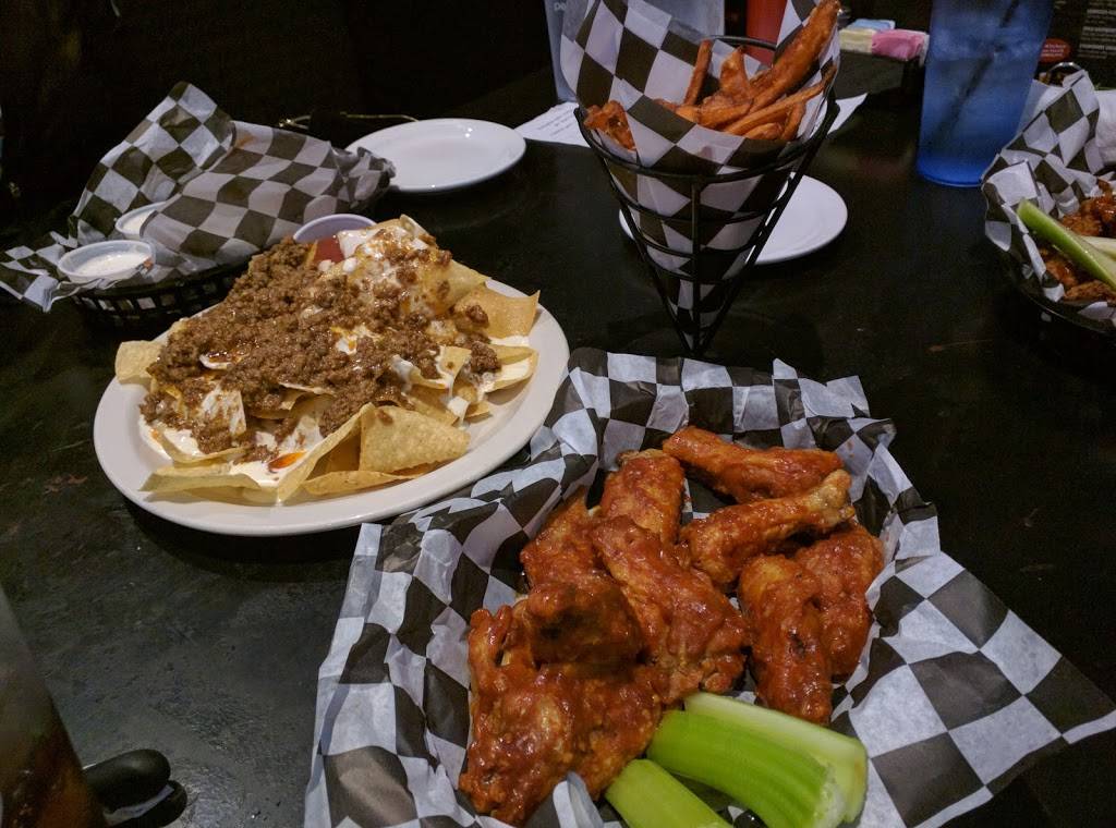 Talk of the Town Grill & Bar | restaurant | 5201 W 135th St, Leawood, KS 66224, USA | 9138517444 OR +1 913-851-7444