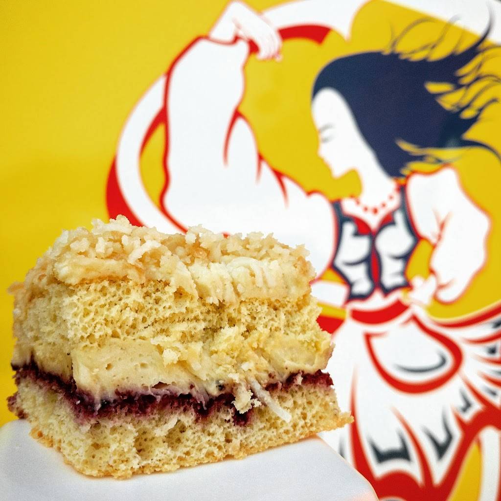 Polka Bistro Caffe | cafe | 1100 Dundas St W, Mississauga, ON L5C 4E7, Canada | 9055668181 OR +1 905-566-8181