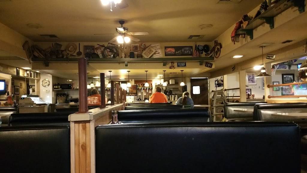 Perkos Cafe | restaurant | 4300 Waterloo Rd, Stockton, CA 95215, USA | 2099315611 OR +1 209-931-5611