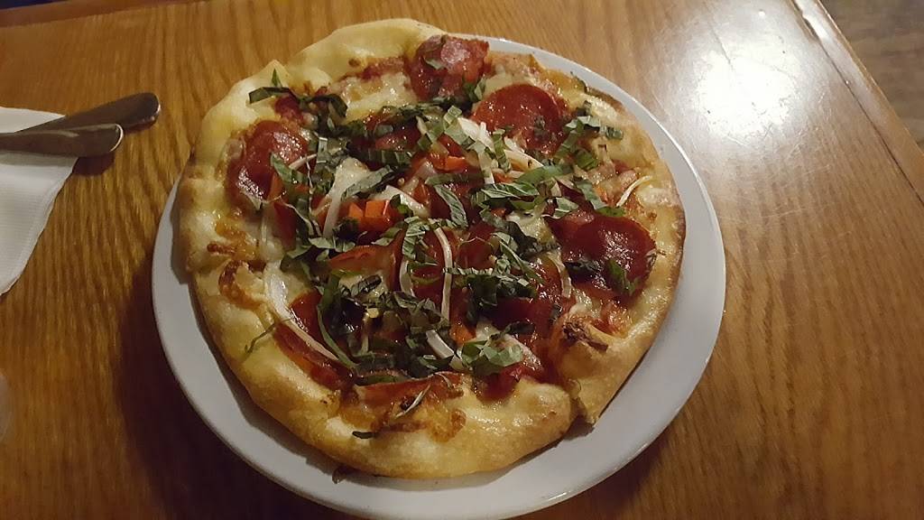 Pazzos on Eastlake Restaurant and Bar | restaurant | 2307 Eastlake Ave E, Seattle, WA 98102, USA | 2063296558 OR +1 206-329-6558