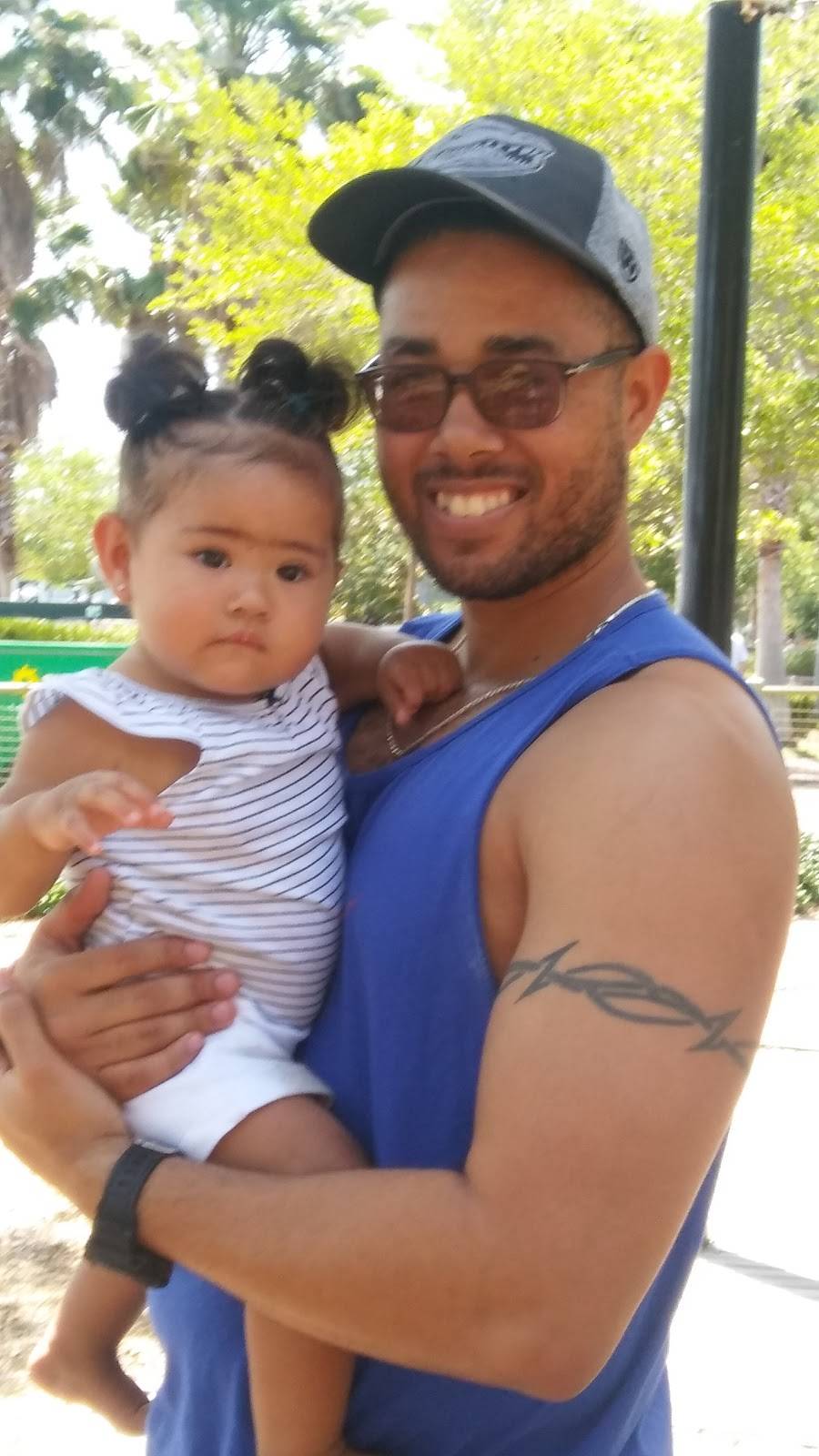 YoYos Ice Cream | restaurant | 101 Scott St, Beaufort, SC 29902, USA | 8435480300 OR +1 843-548-0300