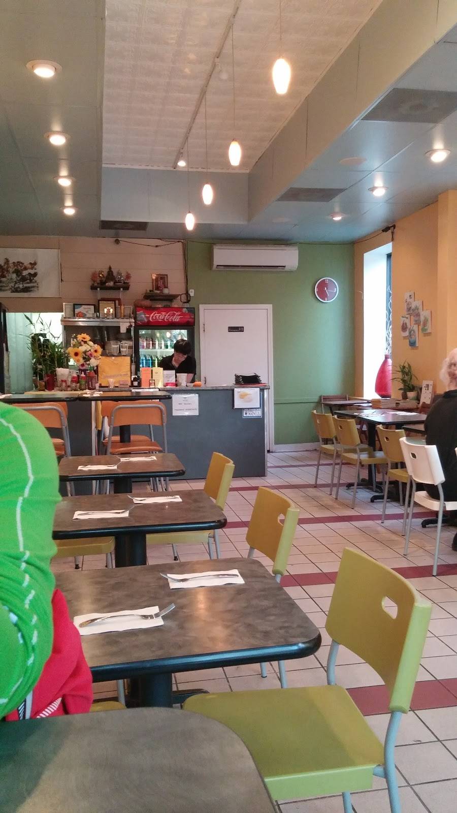 Noodles Restaurant | restaurant | 257 Main St, Northampton, MA 01060, USA | 4135874070 OR +1 413-587-4070