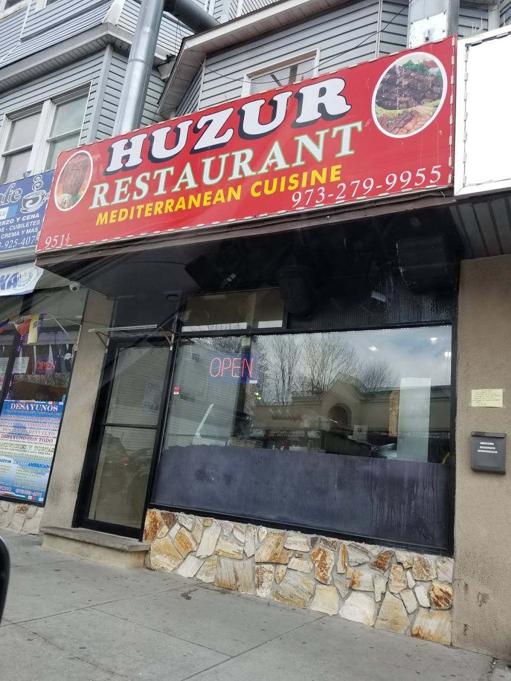 Huzur | restaurant | 951 1/2 Main St, Paterson, NJ 07503, USA | 9732799955 OR +1 973-279-9955