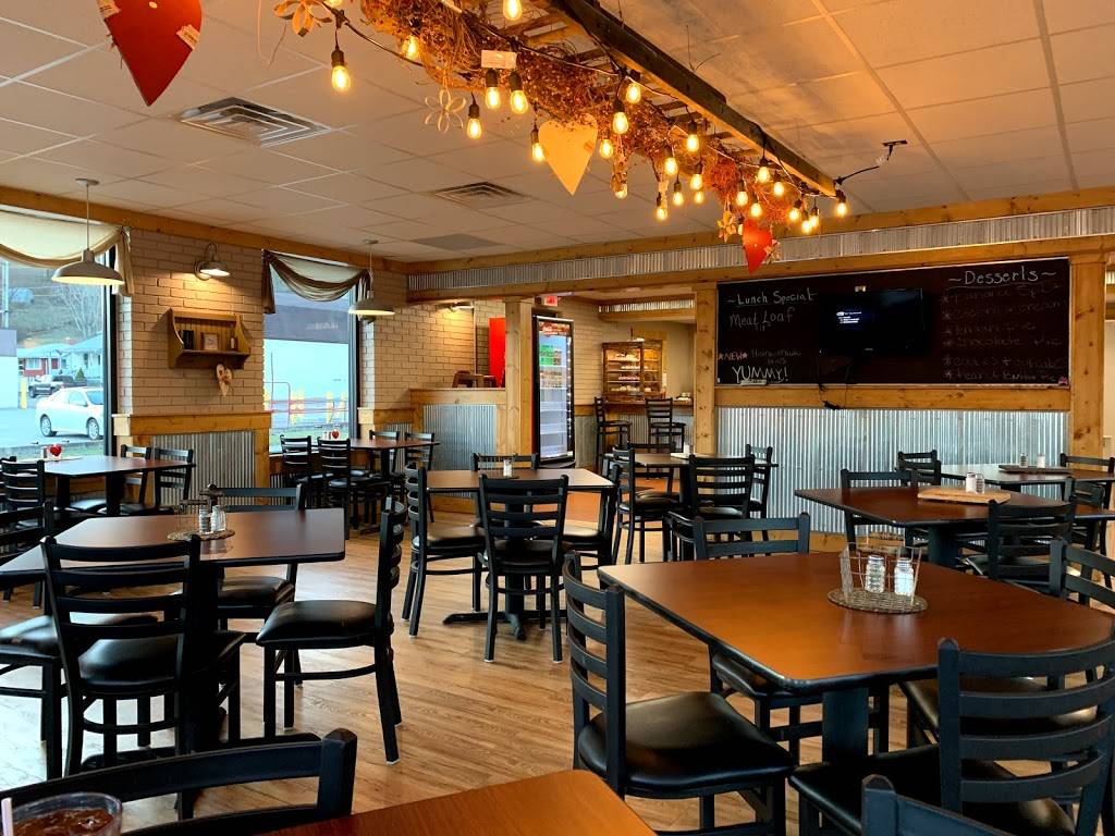 The Cupboard llc | restaurant | 9 2nd Ave, Clendenin, WV 25045, USA | 3045485556 OR +1 304-548-5556