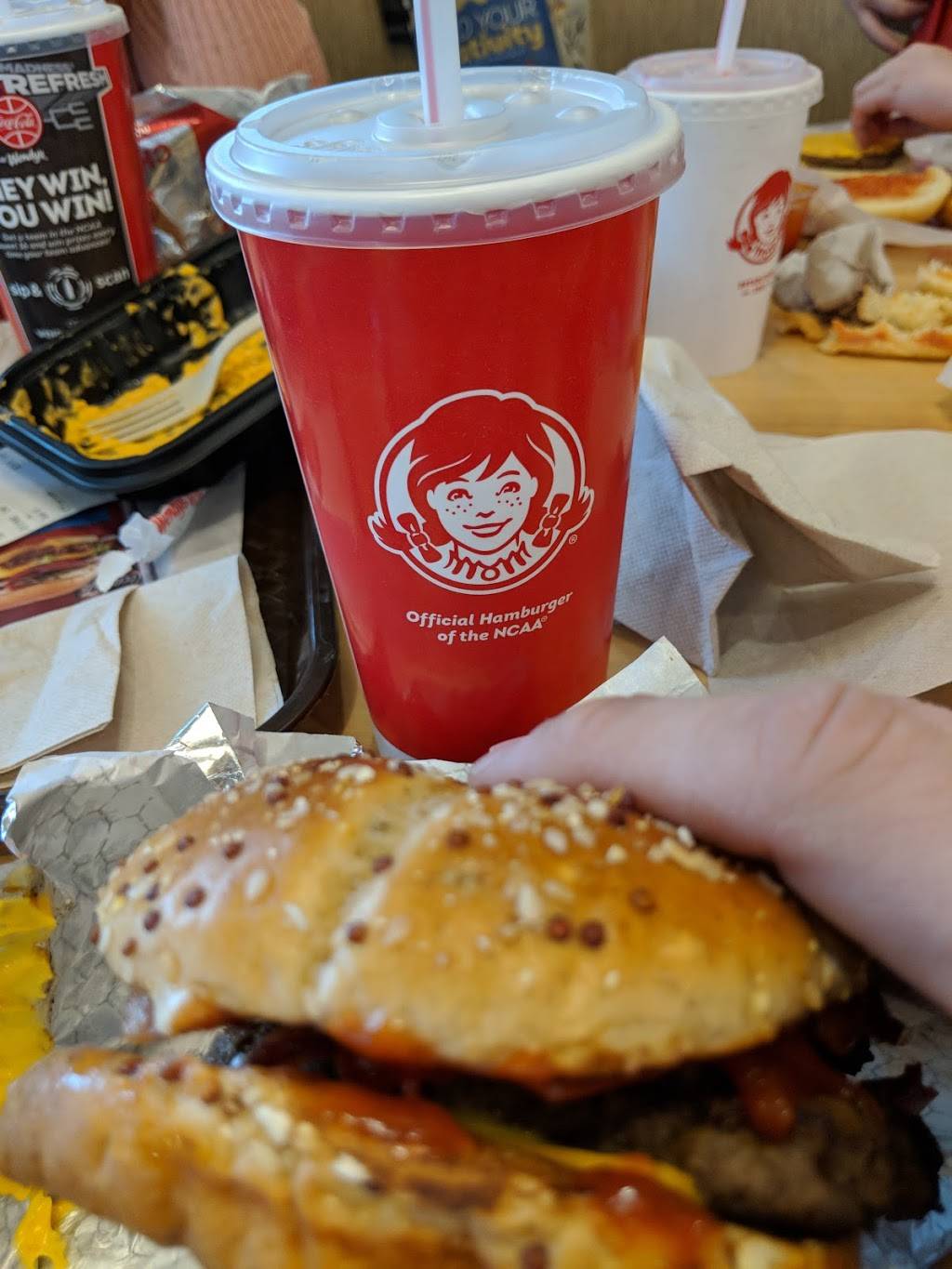 Wendys | restaurant | 8660 Beechmont Ave, Cincinnati, OH 45255, USA | 5133880033 OR +1 513-388-0033