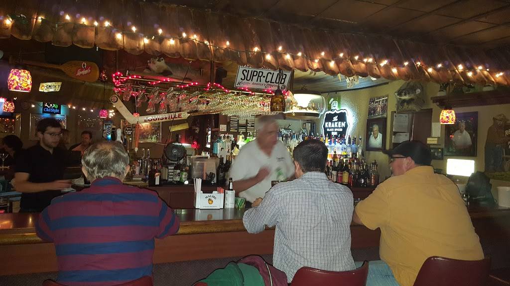 Smokys Club | restaurant | 3005 University Ave, Madison, WI 53705, USA | 6082332120 OR +1 608-233-2120