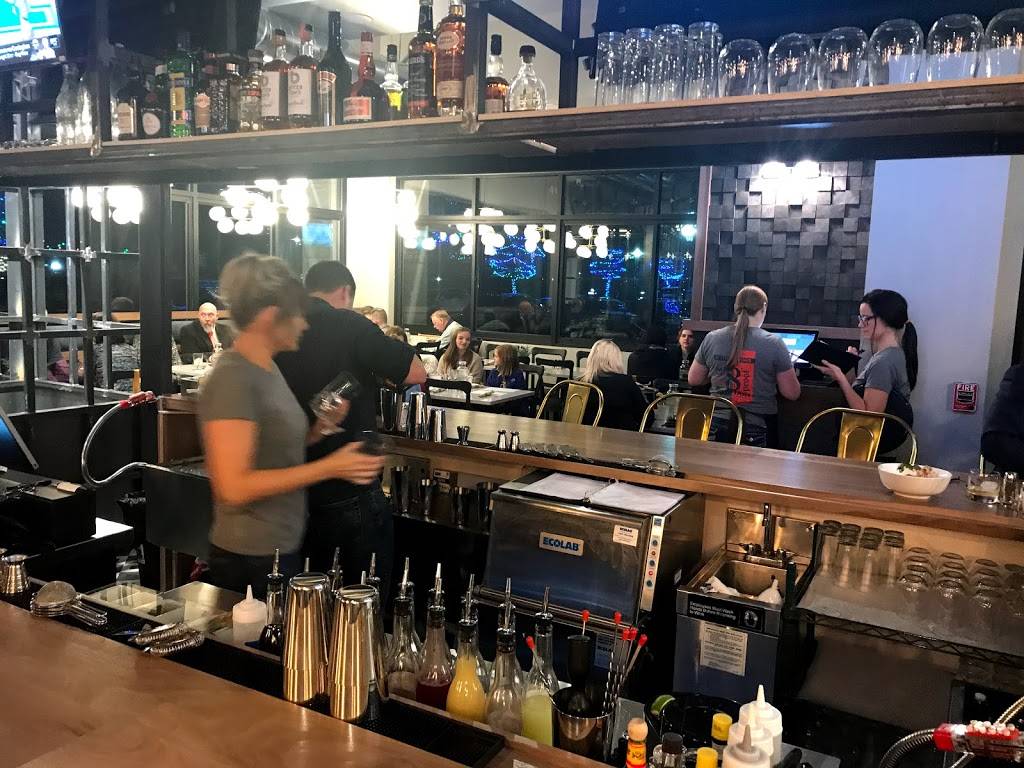 Bitter Toms Distillery | restaurant | 120 S Broadway St, Lake Orion, MI 48362, USA | 2486909535 OR +1 248-690-9535