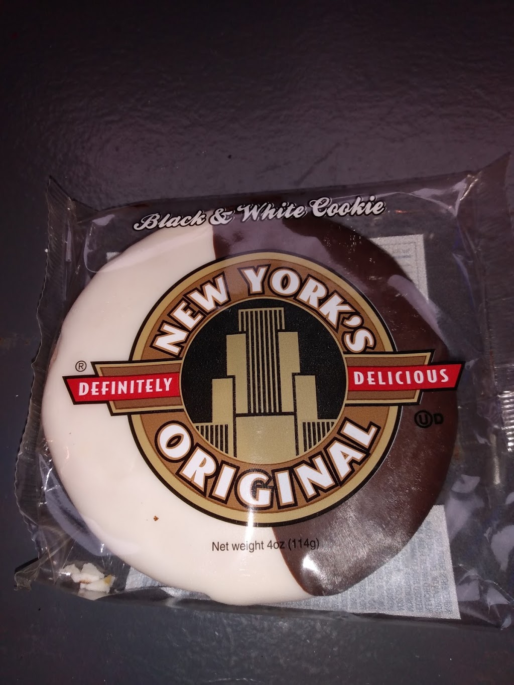 Lola’s Coney Island | restaurant | 2858 W Chicago Ave, Chicago, IL 60622, USA | 7736879459 OR +1 773-687-9459