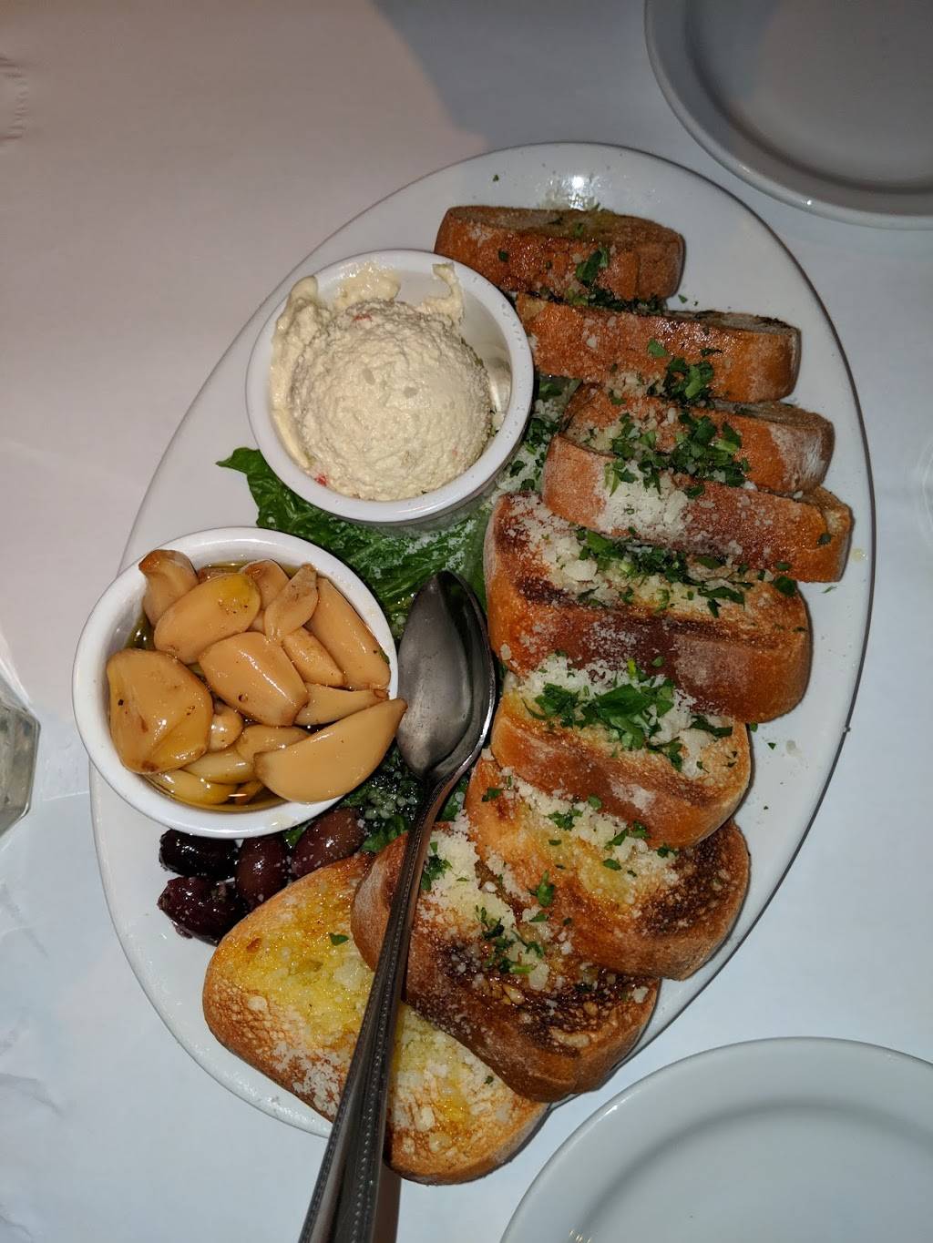 Bimbos Italian Restaurant | restaurant | 1318 Riverside Dr, McHenry, IL 60050, USA | 8153851444 OR +1 815-385-1444