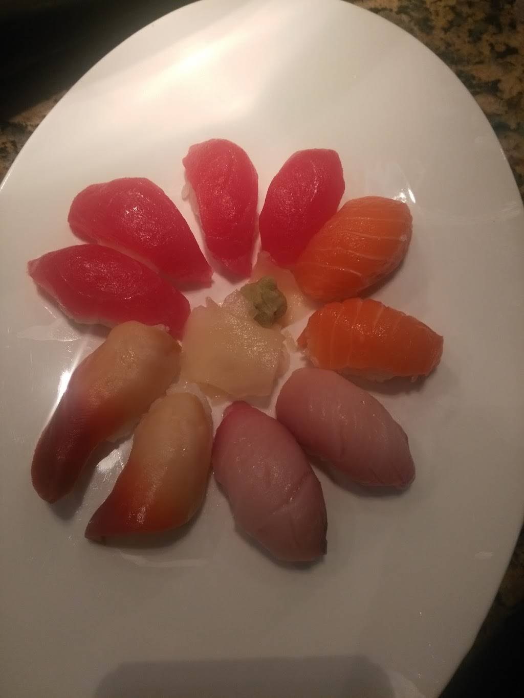 Mikaku Japanese Restaurant | restaurant | 290 W Main St, Northborough, MA 01532, USA | 5083935553 OR +1 508-393-5553