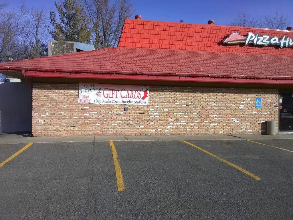 Pizza Hut | meal delivery | 525 2nd Ave, Sibley, IA 51249, USA | 7127544641 OR +1 712-754-4641