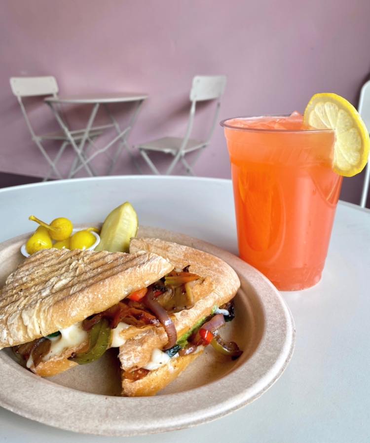 Pink Oasis Juicery is now Vegan Nectar Juice Bar & Mini Mart | restaurant | 242 W Mission Ave Suite E, Escondido, CA 92025, USA | 4422572059 OR +1 442-257-2059