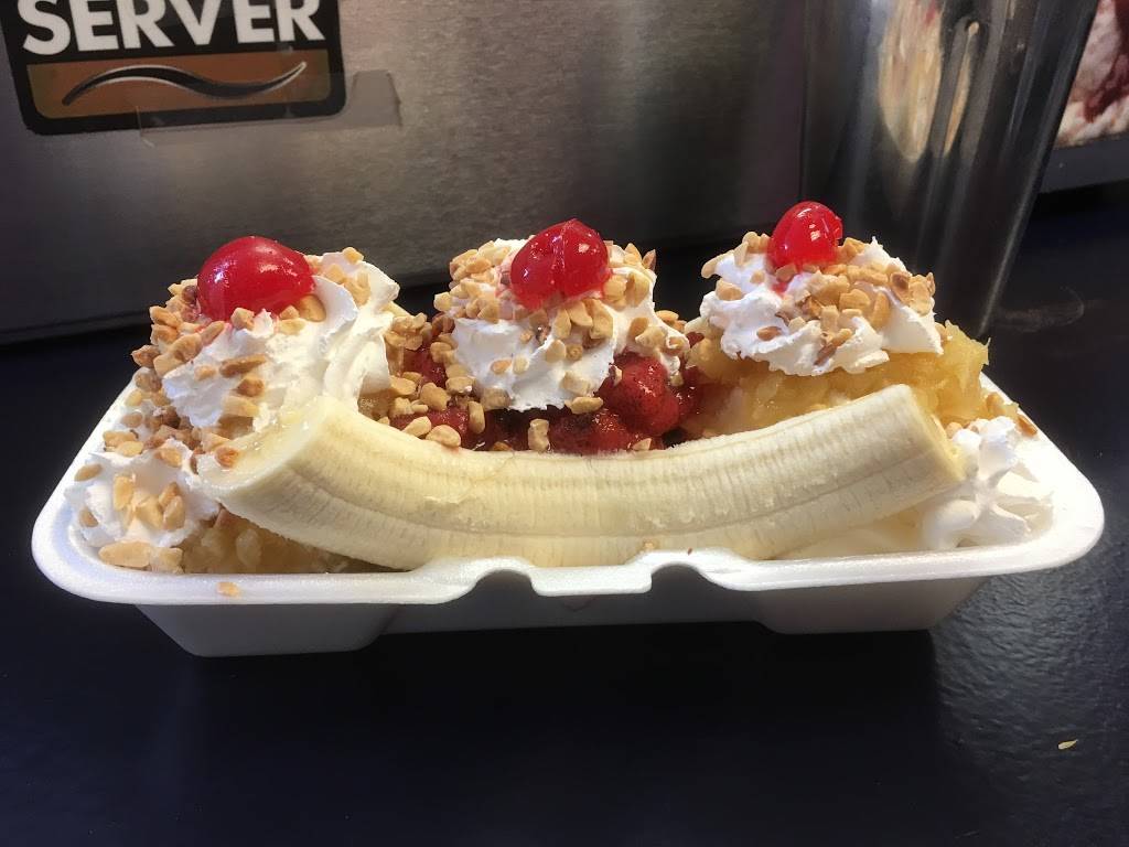 Tees Ice Cream | restaurant | 838 Park Ave, Muscatine, IA 52761, USA | 5632629122 OR +1 563-262-9122