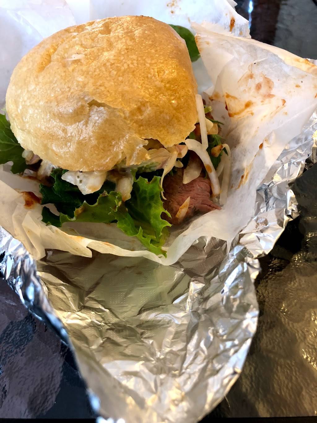 Smohk RVA BBQ | restaurant | 3112 W Leigh St, Richmond, VA 23230, USA | 8042786326 OR +1 804-278-6326