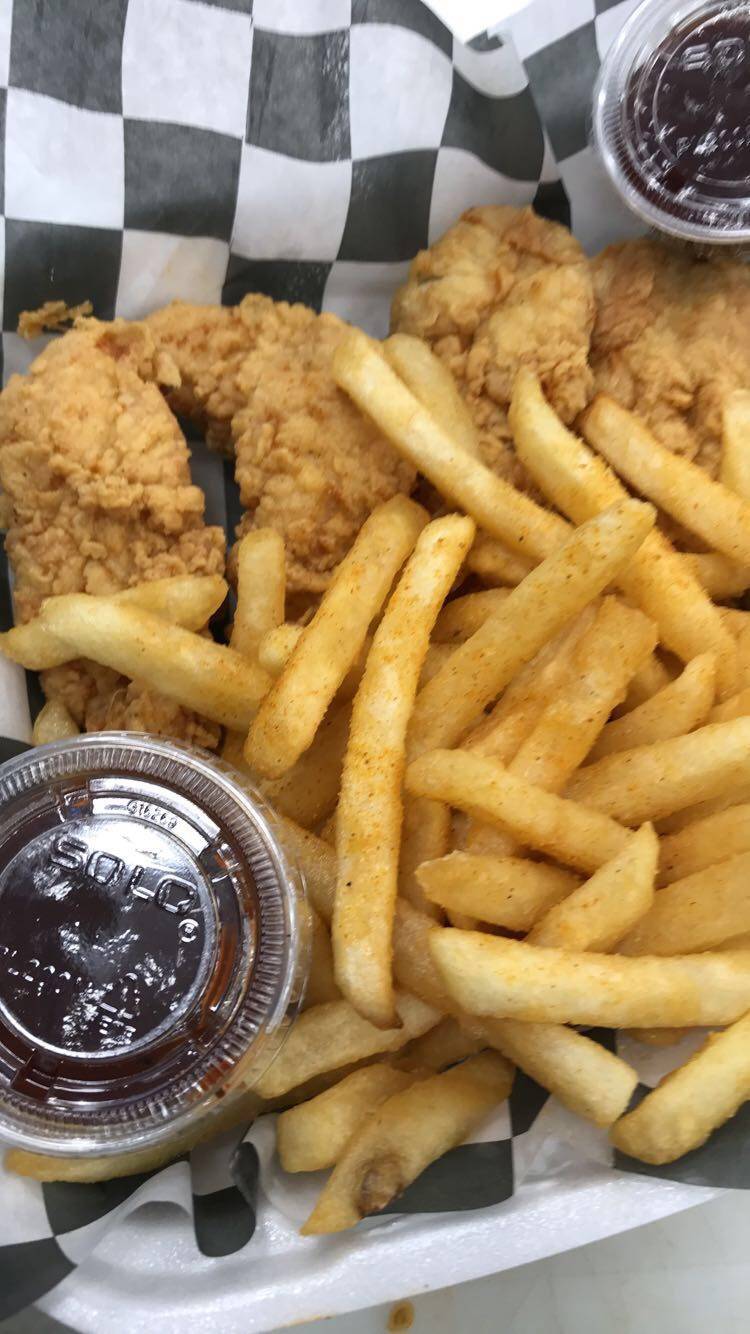 SPEEDY GAS & GRUB | meal delivery | 14001 Lakewood Heights Blvd, Lakewood, OH 44107, USA | 2162512419 OR +1 216-251-2419