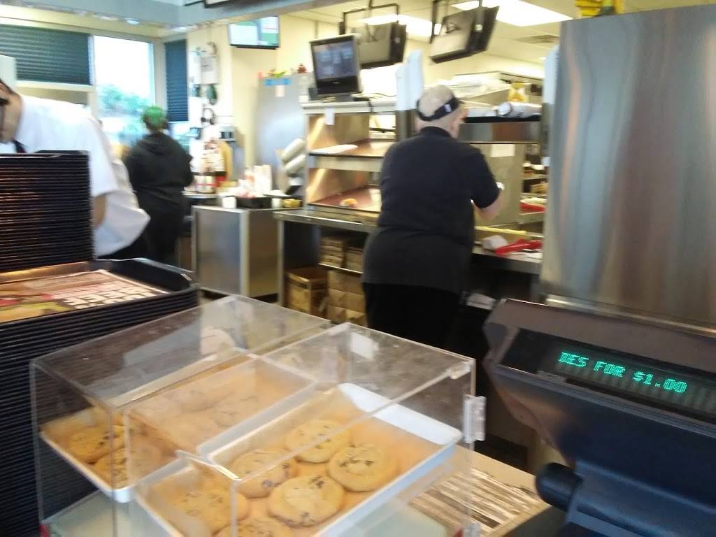 Burger King | restaurant | 1813 N Keyser Ave, Scranton, PA 18508, USA | 5704960540 OR +1 570-496-0540