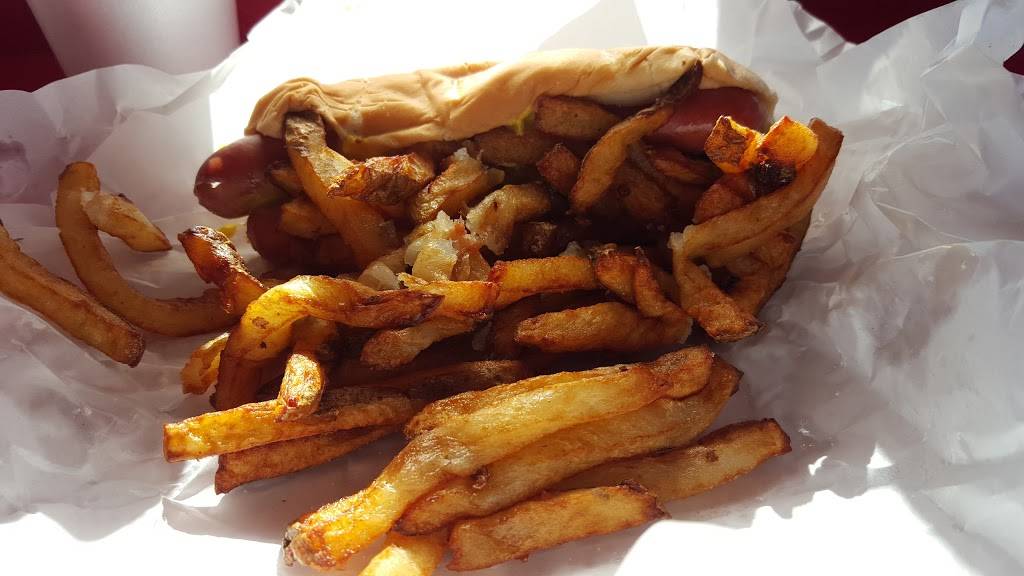 35th Street Red Hots | restaurant | 500 W 35th St, Chicago, IL 60616, USA | 7736249866 OR +1 773-624-9866