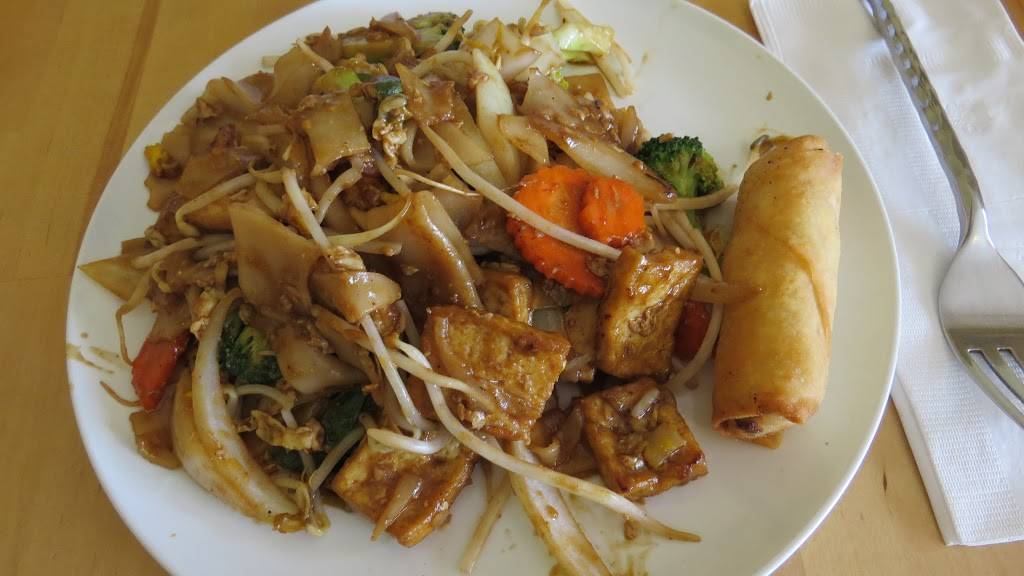 Thai Square Restaurant | restaurant | 1550 E Oakton St, Des Plaines, IL 60018, USA | 8476351008 OR +1 847-635-1008